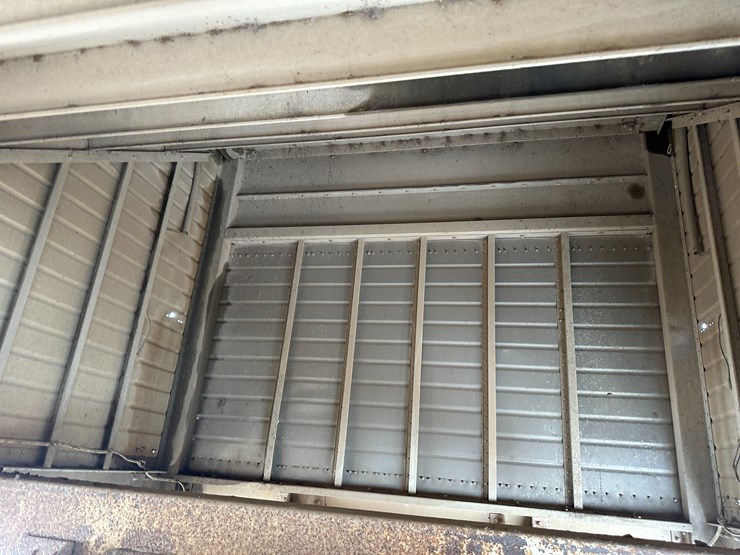 1990-timpte-42'-hopper-image-17