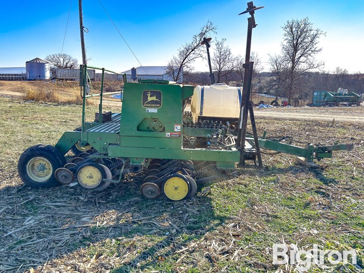 1994-john-deere-750-image-4