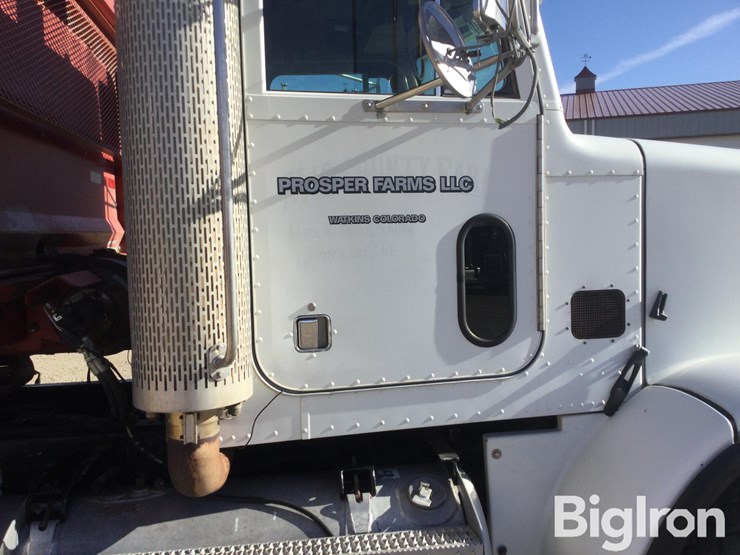 2001-peterbilt-378-image-10