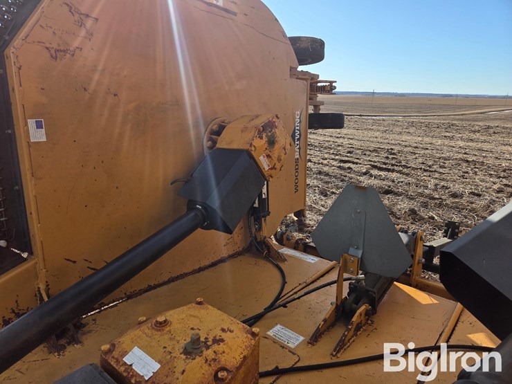 woods-bw18000-batwing-rotary-shredder-image-13