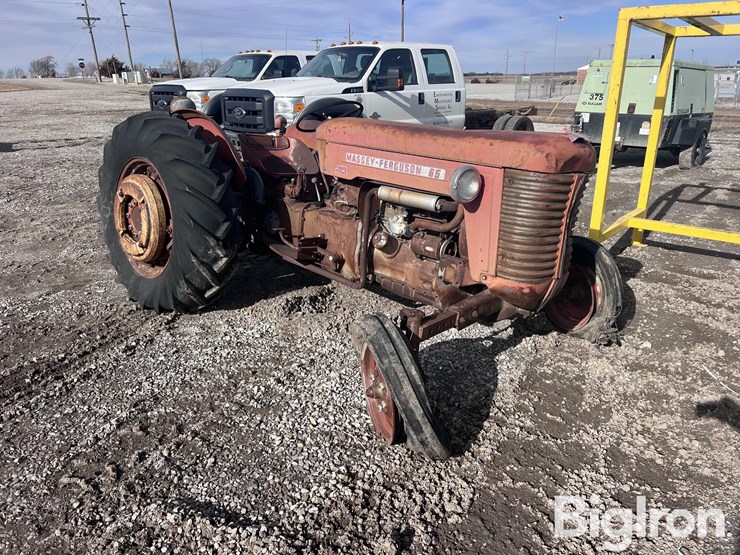1958-massey-ferguson-65-image-3