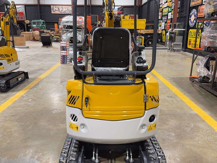 2025-sdlanch-sdle20-mini-excavator-image-6