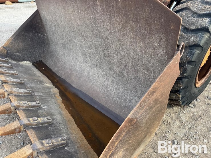 1980-caterpillar-930-image-9