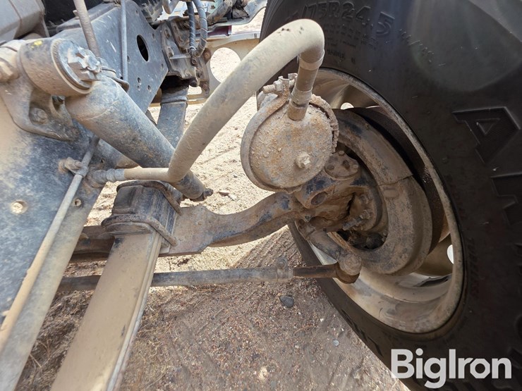 1984-international-f-4370-image-18