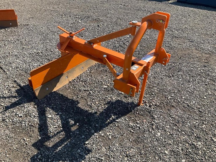 #1362-•-unused-3-point-wolverine-heavy-duty-scraper-image-1