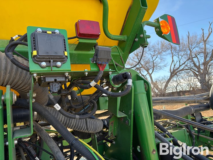 john-deere-1770nt-ccs-image-17