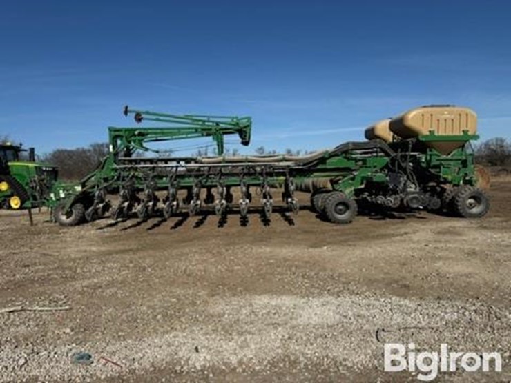 great-plains-yp2425a-image-8