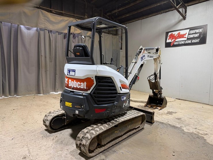 2021-bobcat-e26-image-5