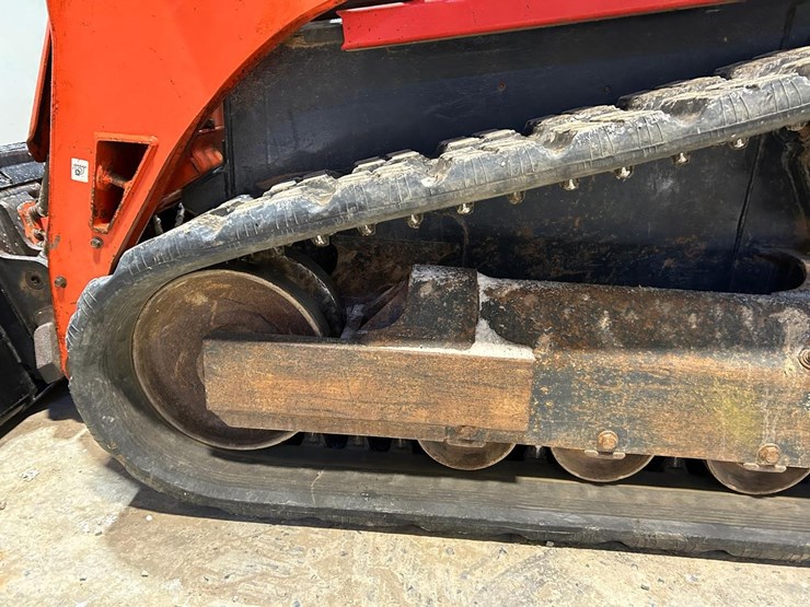 2016-kubota-svl75-2-image-18