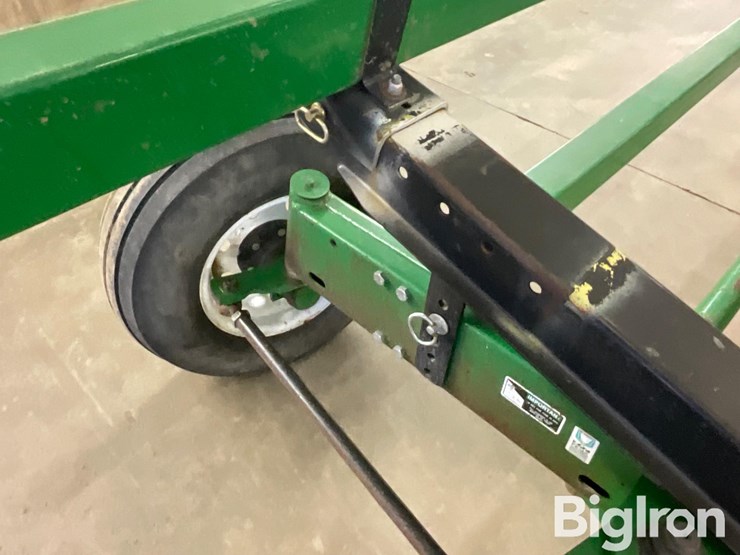 2012-unverferth-aws36-image-14