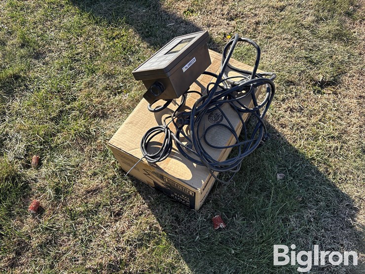 john-deere-350-image-7