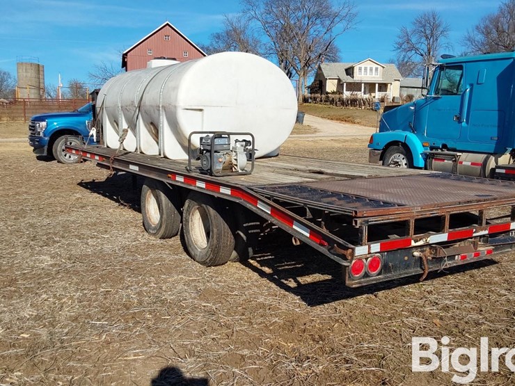 1998-titan-trailer-image-5