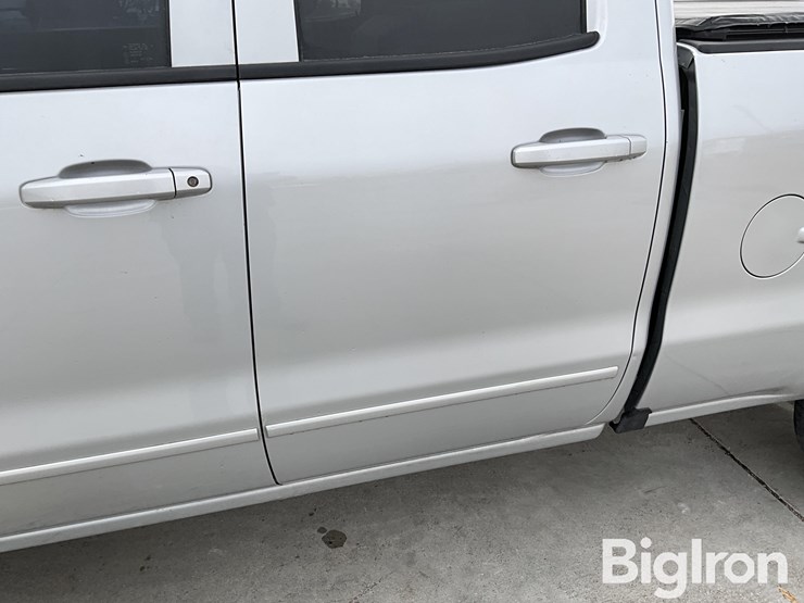 2017-chevrolet-silverado-1500-z71-image-17