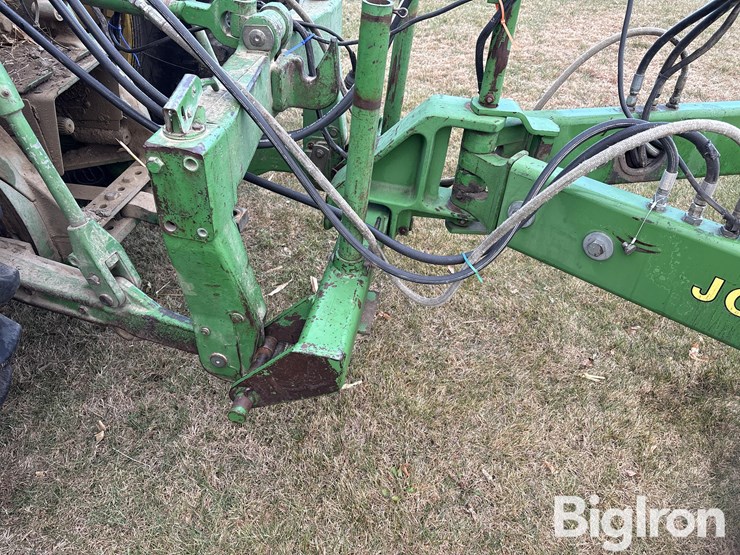 john-deere-7200-image-19