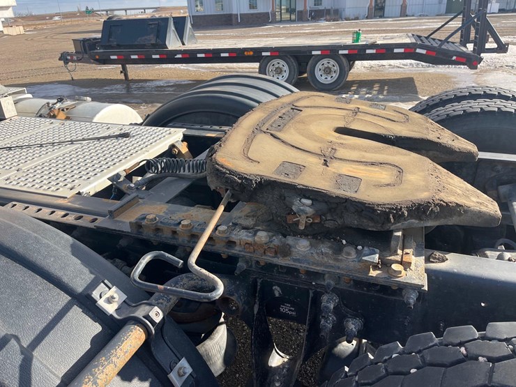 2015-international-prostar-image-30