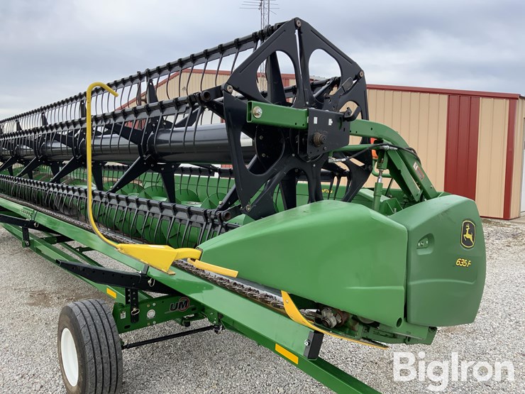 2011-john-deere-635f-image-9