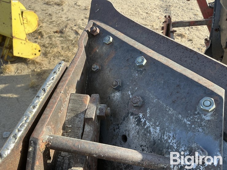 international-145-image-18