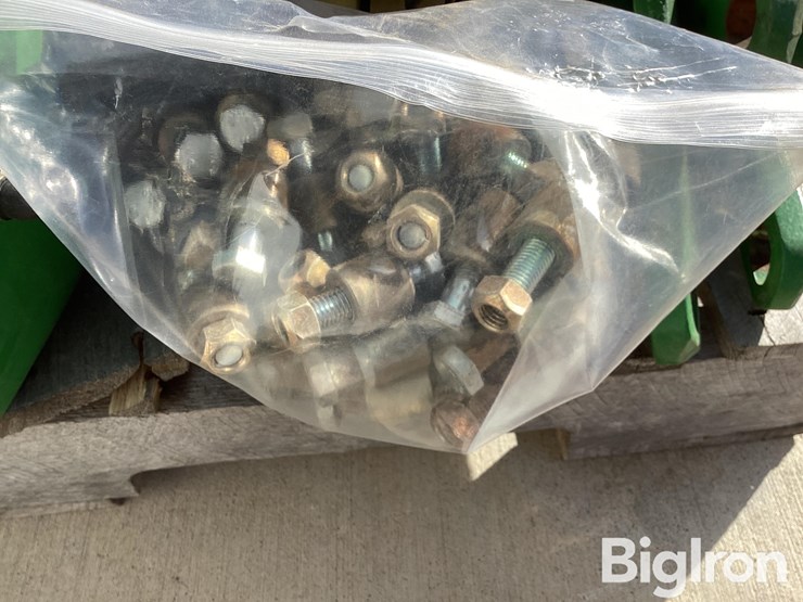 2012-john-deere-1775-image-9