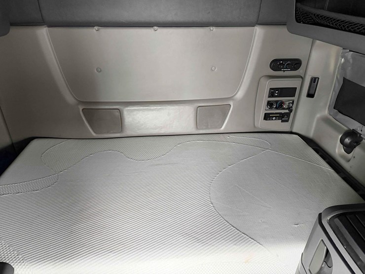 2019-international-lt-image-35