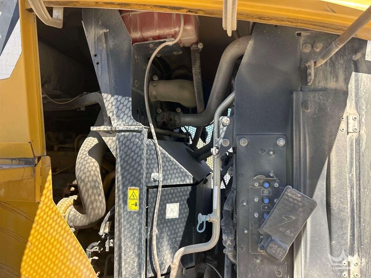 2012-caterpillar-924k-image-9