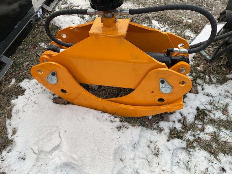 giy-gy-rg63-skid-steer-rotating-gripper,-63"-arm,-2200-lbs-capacity-image-2
