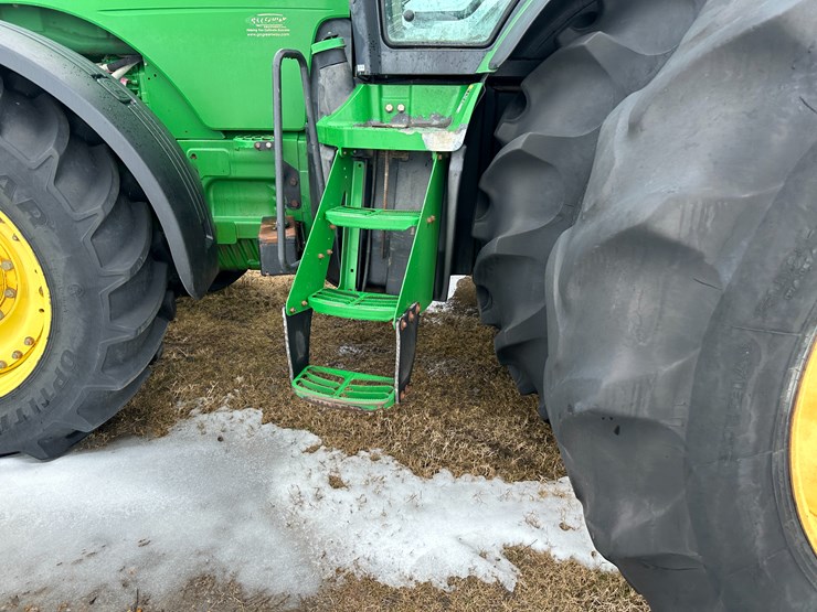 2012-john-deere-8310r-image-29