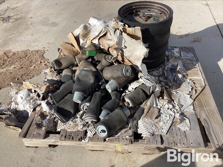 john-deere-1775-image-2