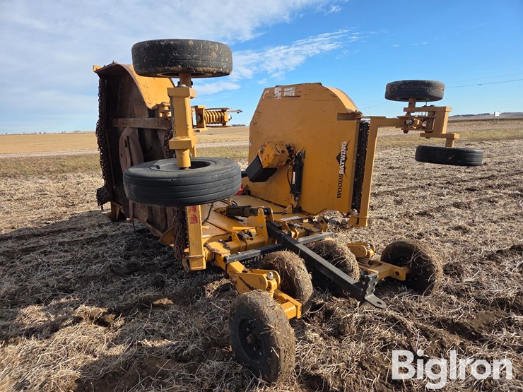 woods-bw18000-batwing-rotary-shredder-image-5