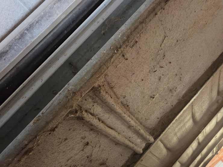 insulated-sliding-barn-doors-image-3