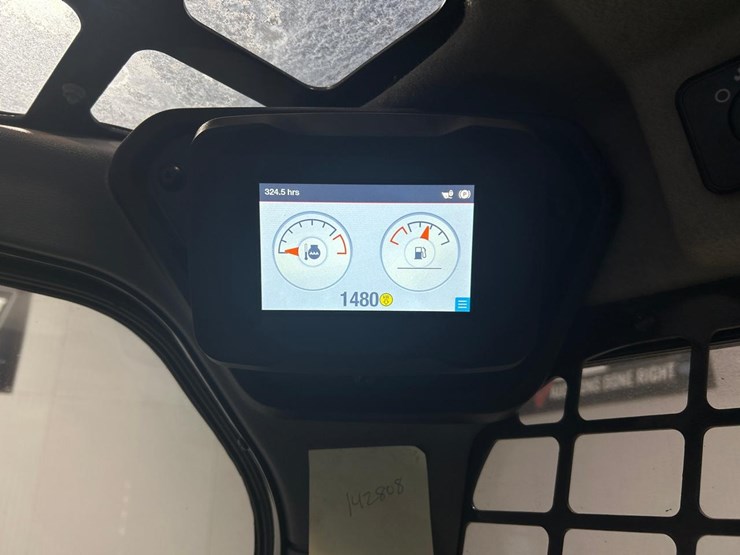 2021-bobcat-s64-image-19