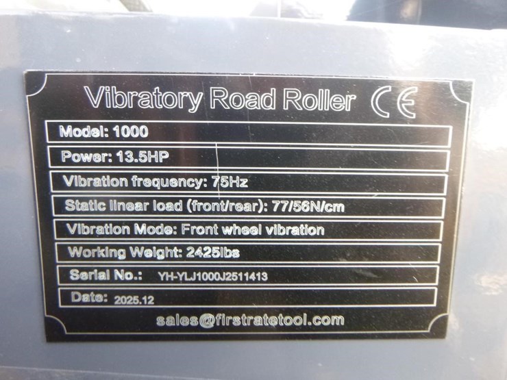 sdlool-sl1000-tandem-vibratory-roller-image-16