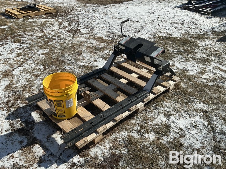 reese-camper-hitch-image-5