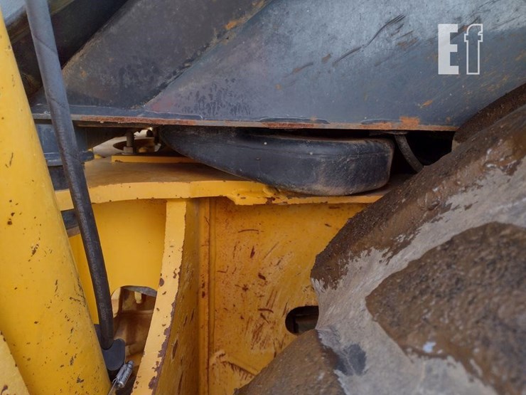 2002-deere-310sg-image-23