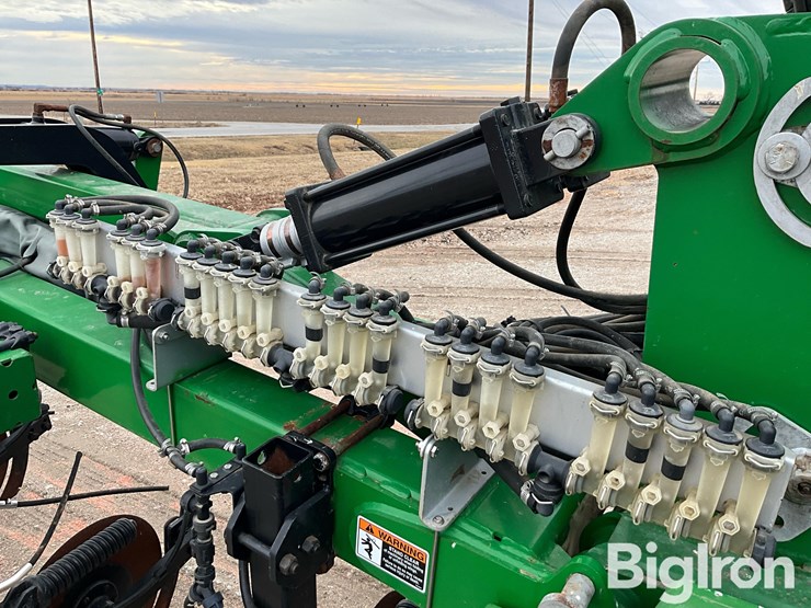 2019-unverferth-nutrimax-2600-image-17