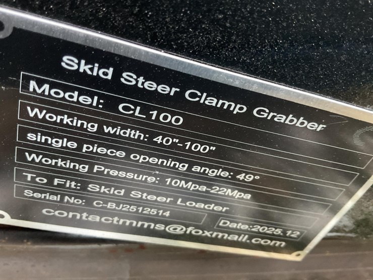 skid-steer-clamp-grabber-cl100,-40"-100"-width,-49-opening,-serial-c-bj2512514-image-4
