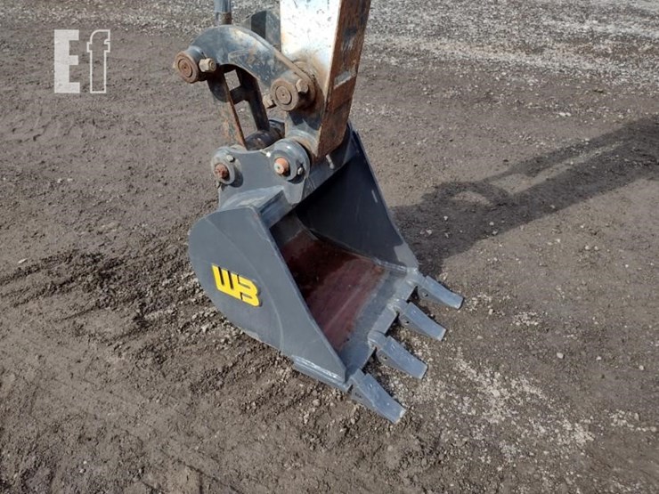 2022-deere-26g-image-15