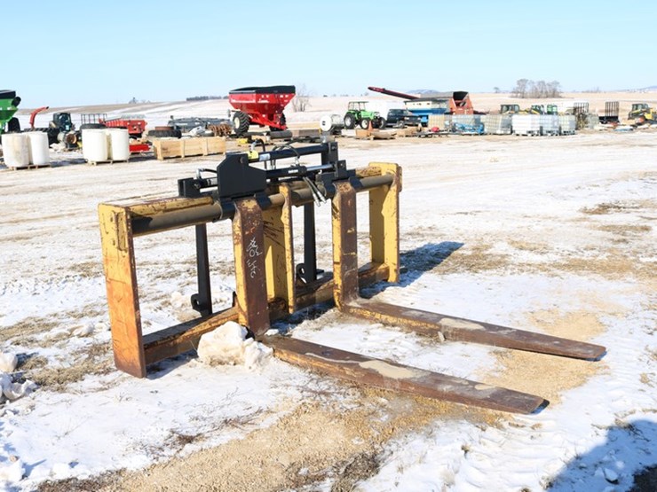 #4169-•-6'-hydraulic-pallet-forks-image-2