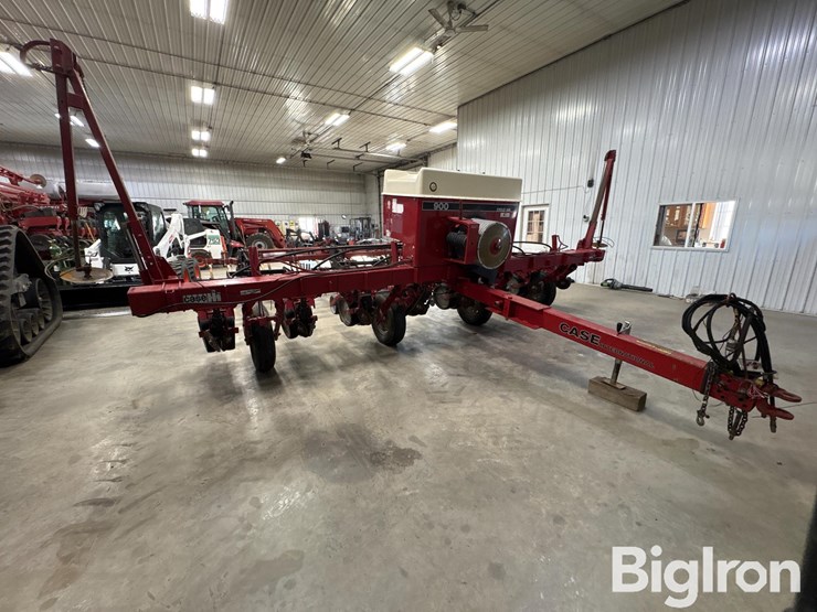 international-900-cyclo-air-image-10