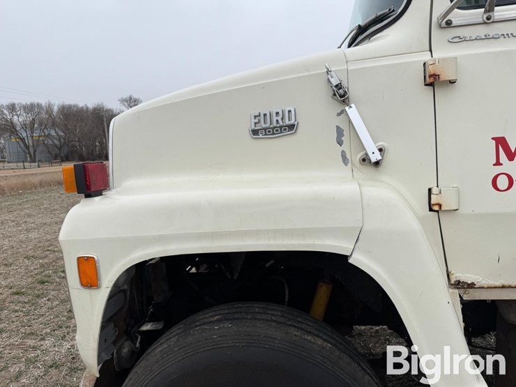 1979-ford-ln8000-image-12