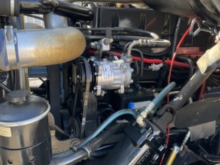 2002-sterling-lt9500-image-20