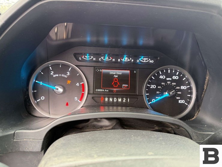 2018-ford-f350-image-37