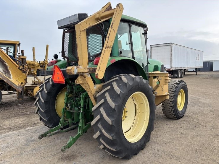 2003-john-deere-7220-image-3