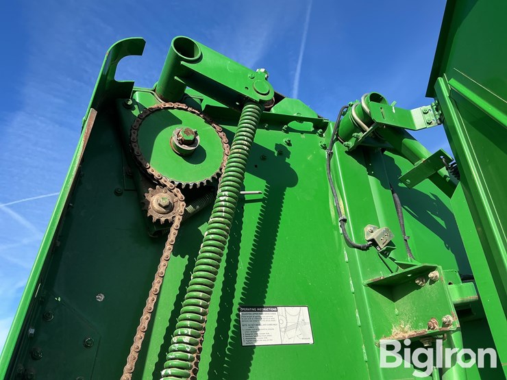 john-deere-567-image-17