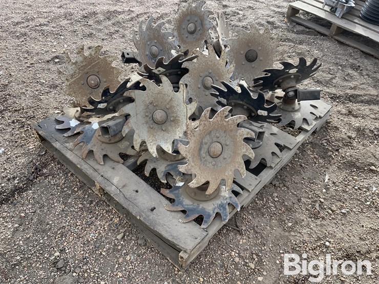 john-deere-7300-image-3