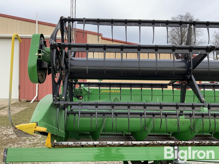 2011-john-deere-635f-image-16