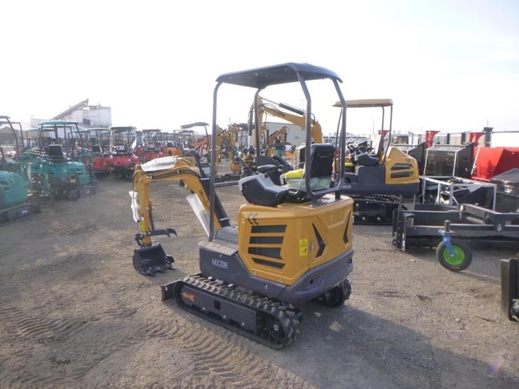 2025-agt-mx20r-hydraulic-excavator-image-4