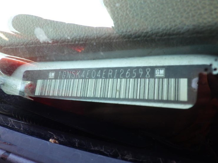 2014-chevrolet-tahoe-image-14