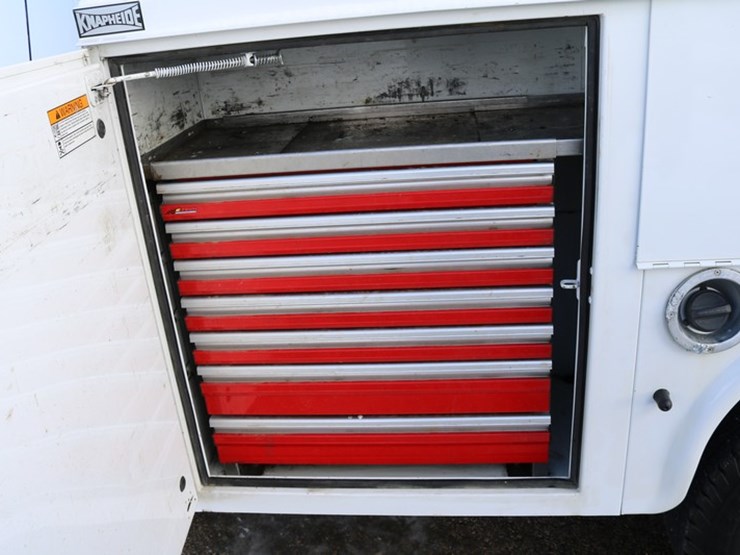 2016-chevrolet-3500-image-20