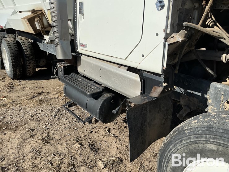 1999-international-2554-image-15