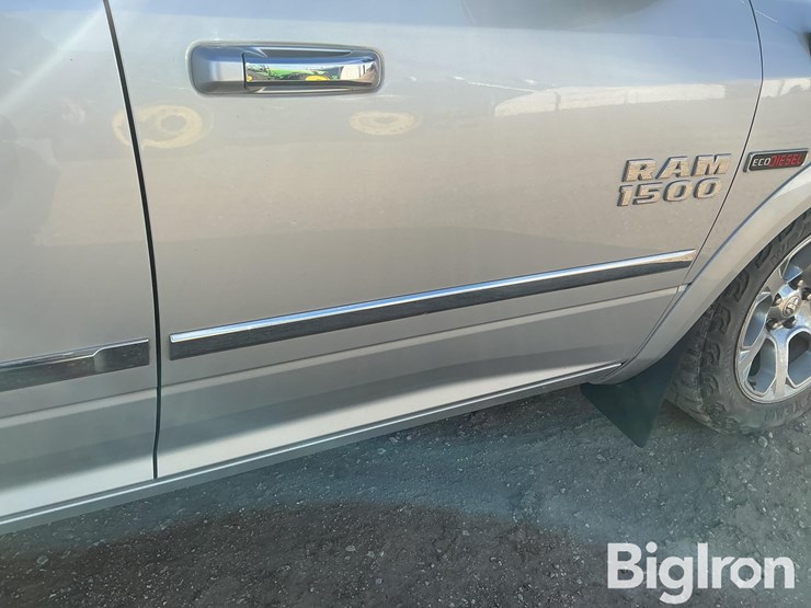 2014-ram-1500-laramie-image-13